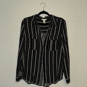 Size 10 H&M button up blouse